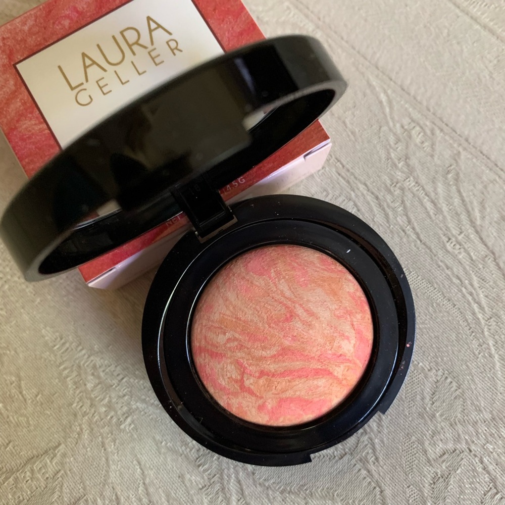 Laura Geller Blush n Brighten Baked Marbleized Blush Coral Cove BNIB - Picture 10 of 10